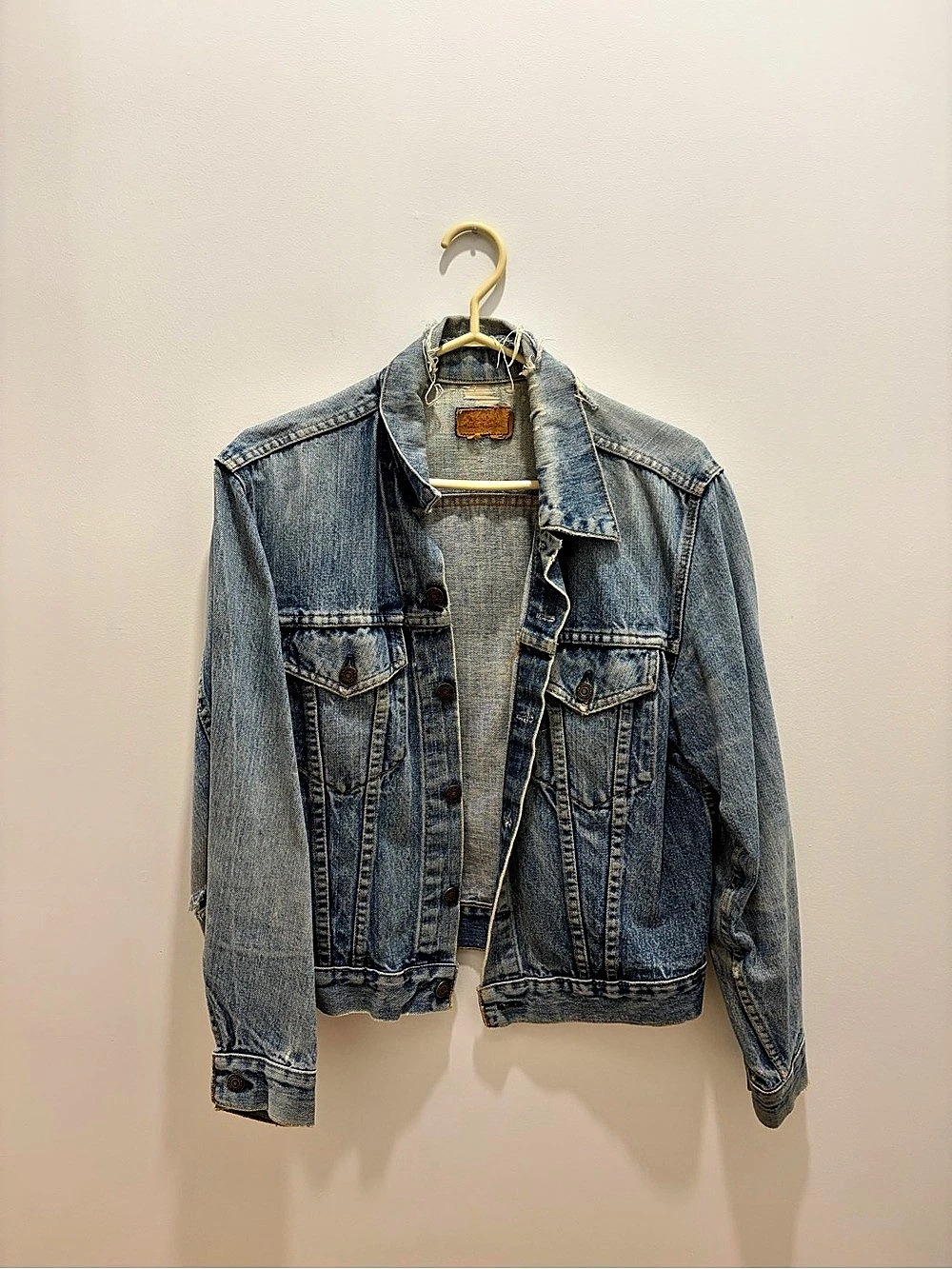 Levi's Women's Distressed Denim Jean Jacket in Blue